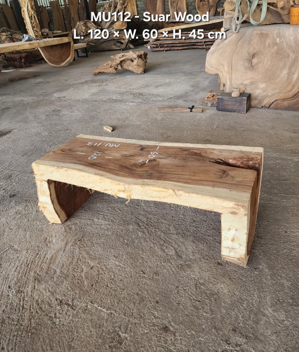 MU112 Coffee Table